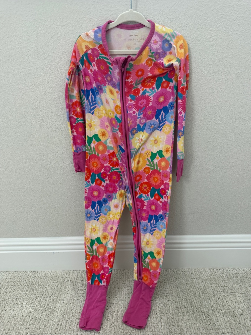 Little Sleepies Rainbow Blooms Zippy 3T